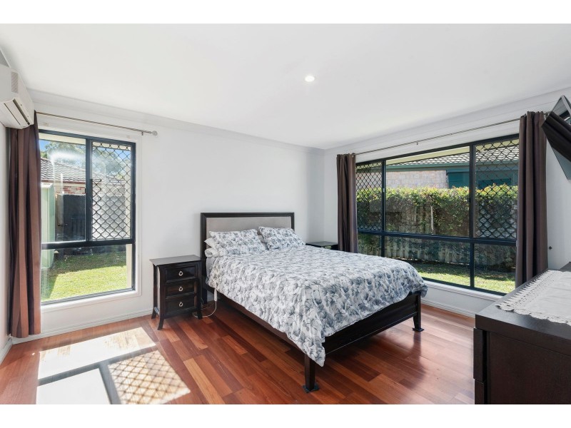 6 Mollys Place, Currumbin Waters QLD 4223