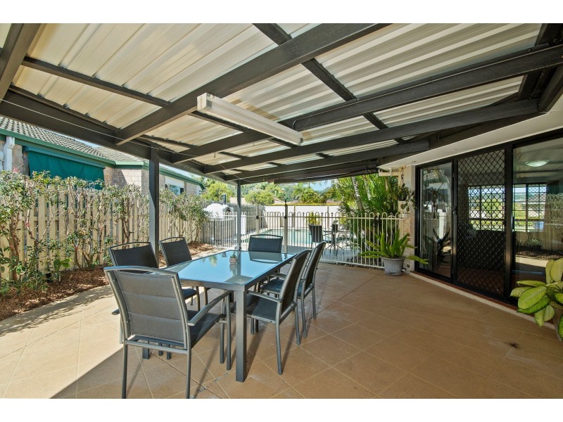 6 Mollys Place, Currumbin Waters QLD 4223