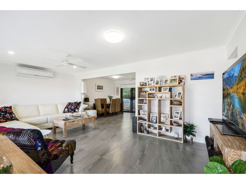 51 Clives Circuit, Currumbin Waters QLD 4223