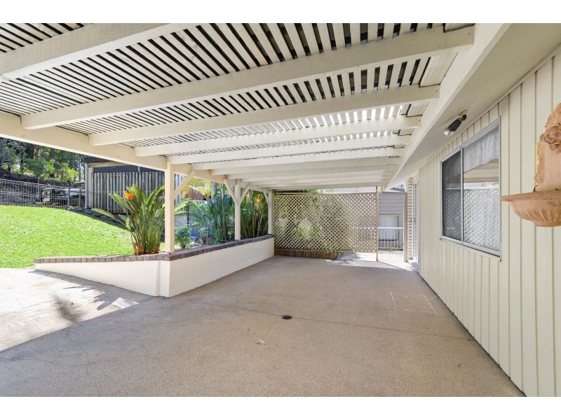 24 Hoffschildt Drive, Currumbin Waters QLD 4223