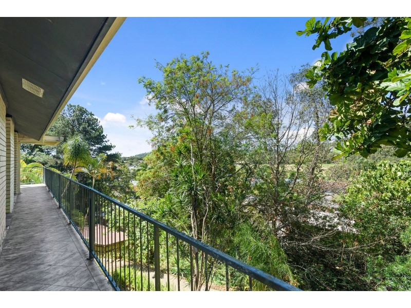24 Hoffschildt Drive, Currumbin Waters QLD 4223