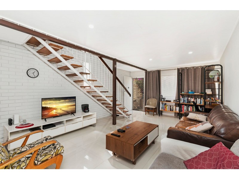 10/6 Stanhill Drive, Chevron Island QLD 4217