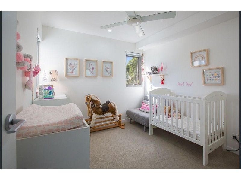 306/30 Brighton Parade, Southport QLD 4215