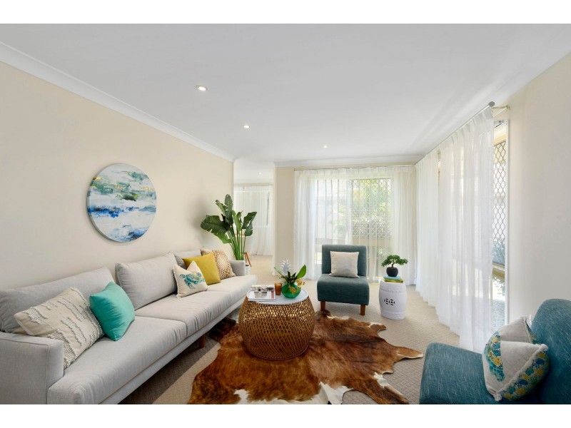 30 Bergamont Street, Elanora QLD 4221