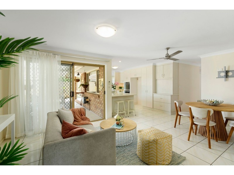 30 Bergamont Street, Elanora QLD 4221