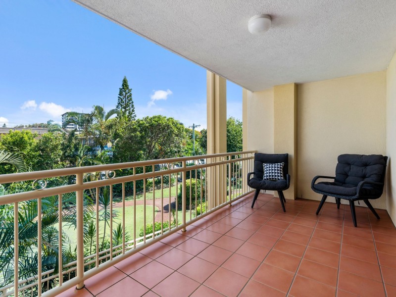 18/1198 Gold Coast Highway, Palm Beach QLD 4221