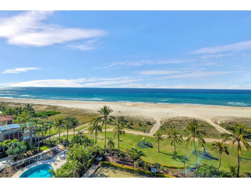 11/1064 Gold Coast Highway, Palm Beach QLD 4221