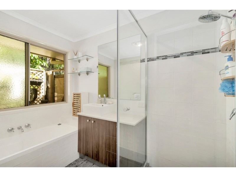 15 Durang Place, Reedy Creek QLD 4227