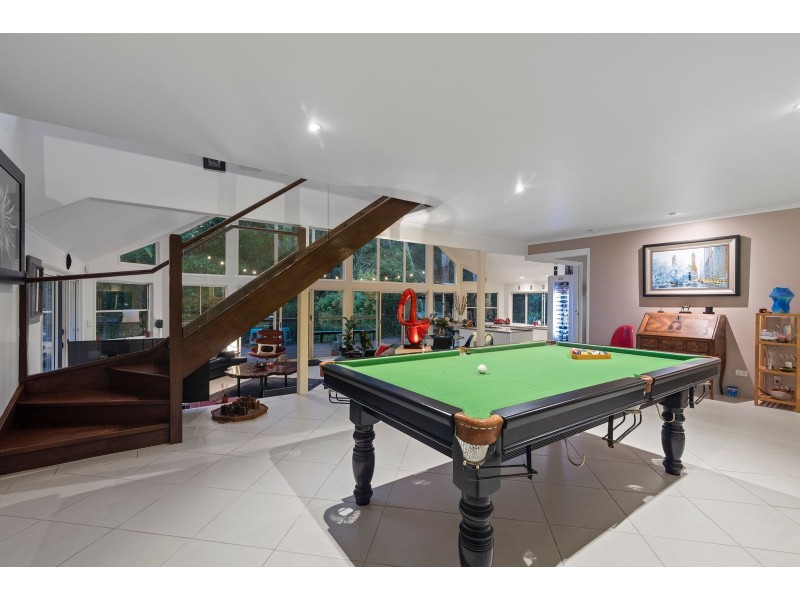 29 Calcita Avenue, Elanora QLD 4221