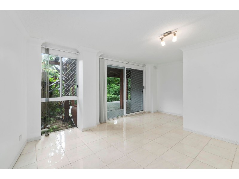 36 Woodgee Street, Currumbin QLD 4223