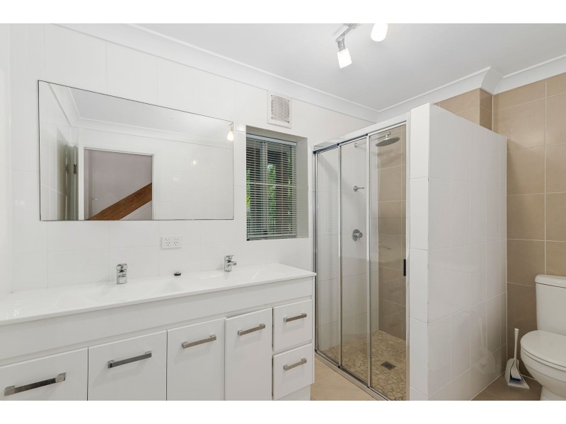 36 Woodgee Street, Currumbin QLD 4223