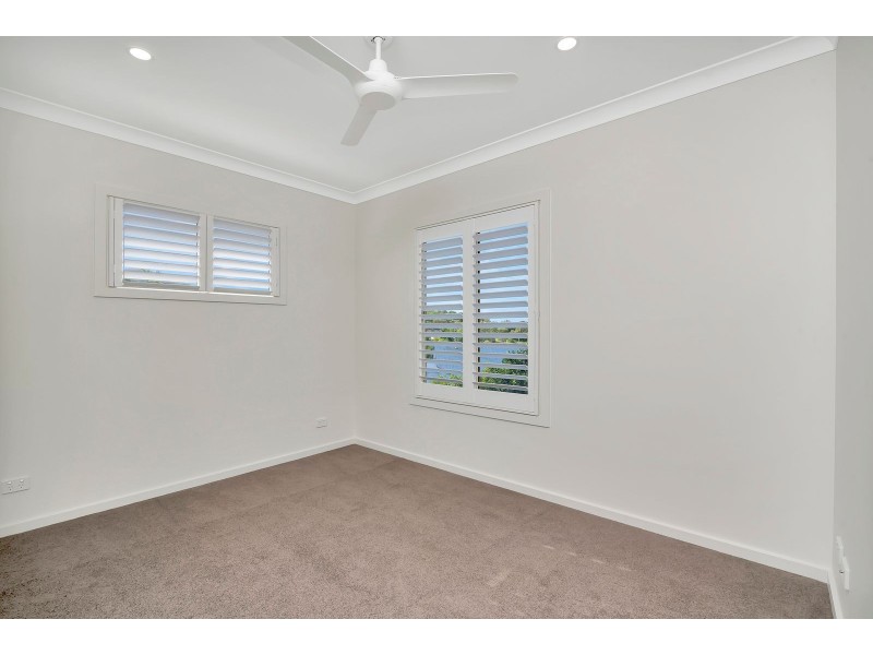 429 Bonogin Street, Bonogin QLD 4213