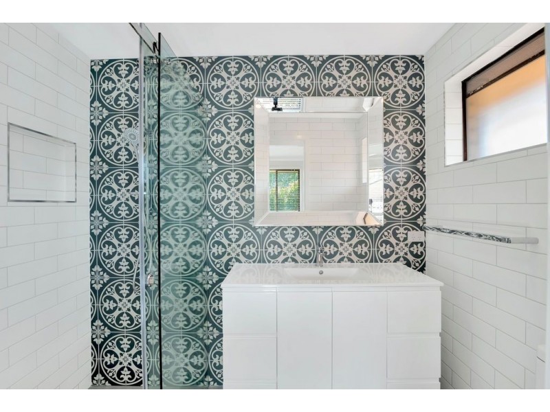 2 Creal Court, Currumbin Waters QLD 4223