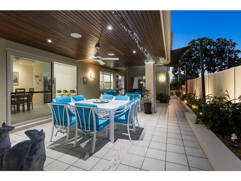 96 Skyline Terrace, Burleigh Heads QLD 4220