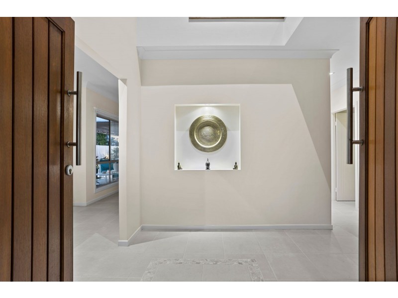 96 Skyline Terrace, Burleigh Heads QLD 4220