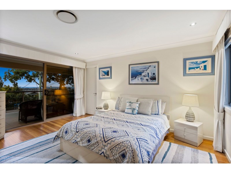 96 Skyline Terrace, Burleigh Heads QLD 4220