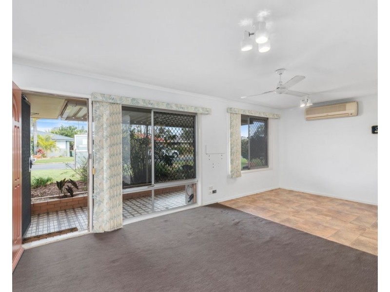 39 Denawen St, Palm Beach QLD 4221