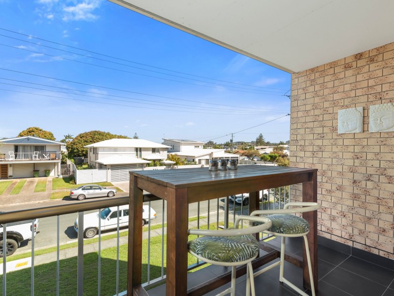4/2 Nalla Court, Palm Beach QLD 4221