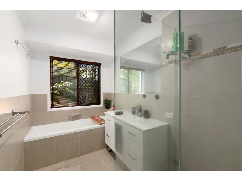 50 Ware Drive, Currumbin Waters QLD 4223