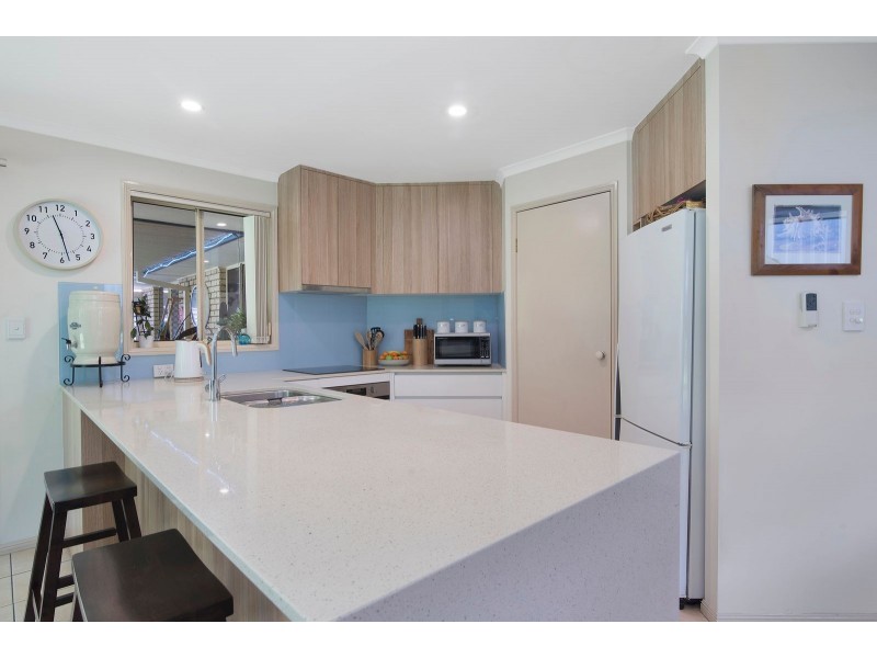 2 Grandis Court, Elanora QLD 4221