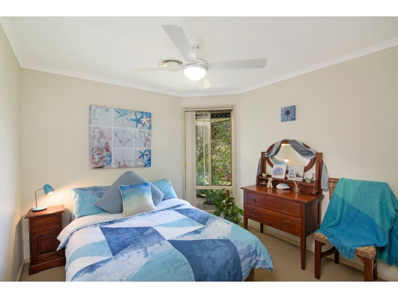 2 Grandis Court, Elanora QLD 4221