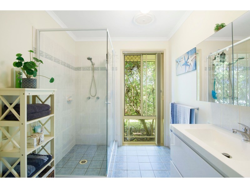 2 Grandis Court, Elanora QLD 4221