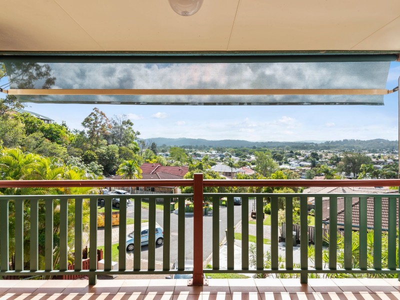 1/16 Carilla Place, Elanora QLD 4221