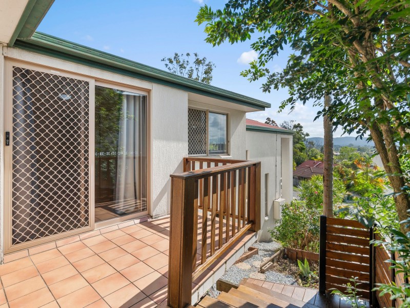 1/16 Carilla Place, Elanora QLD 4221