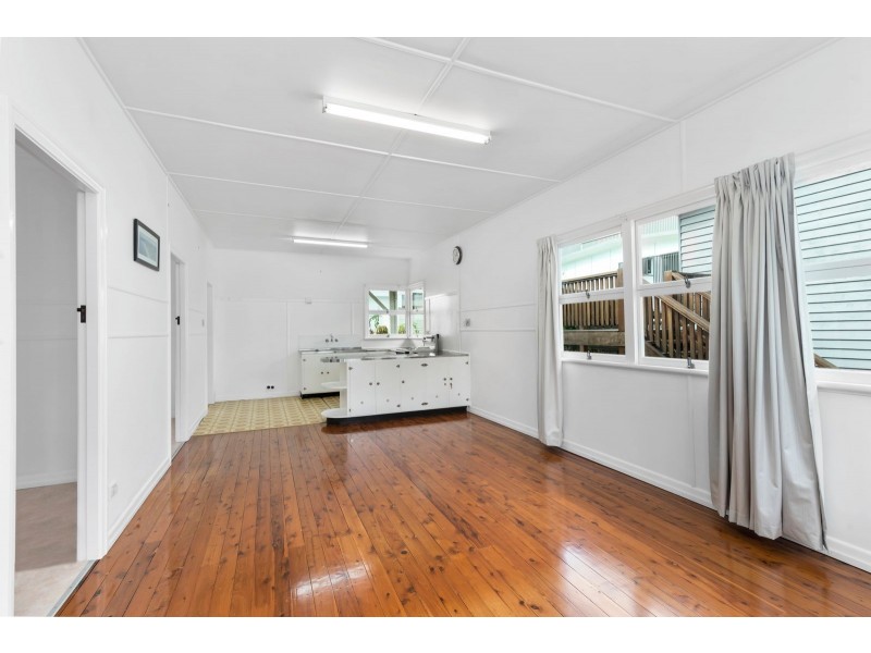 17 Twenty Third Avenue, Palm Beach QLD 4221