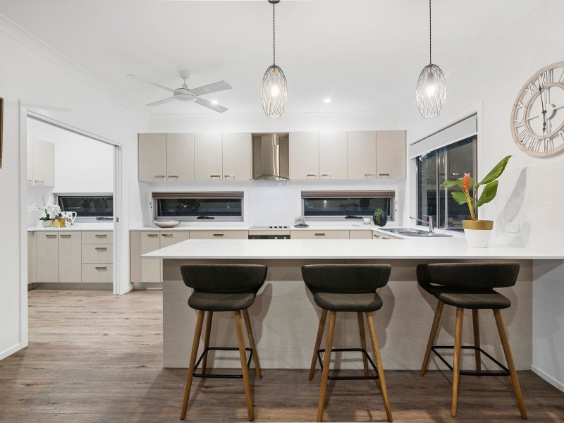 25 Boundary Street, Currumbin Waters QLD 4223