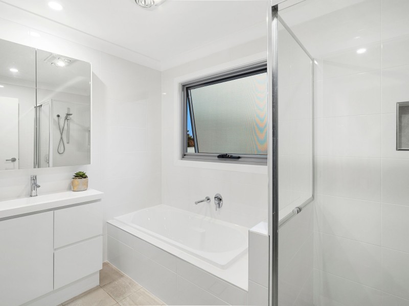 25 Boundary Street, Currumbin Waters QLD 4223