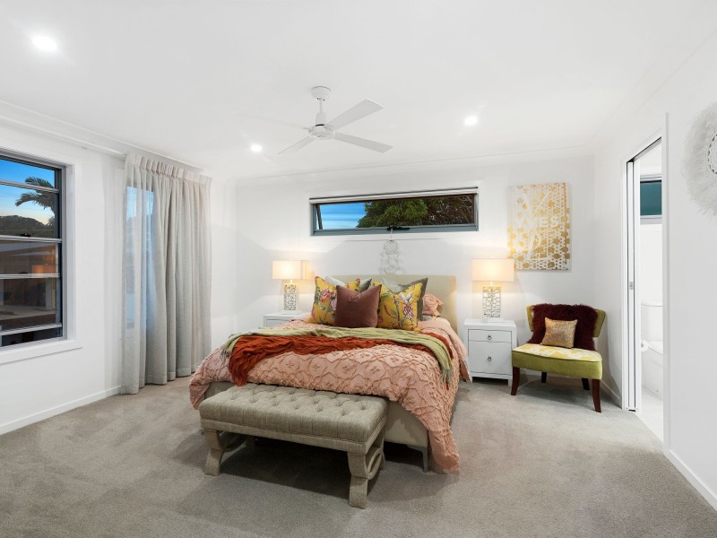 25 Boundary Street, Currumbin Waters QLD 4223