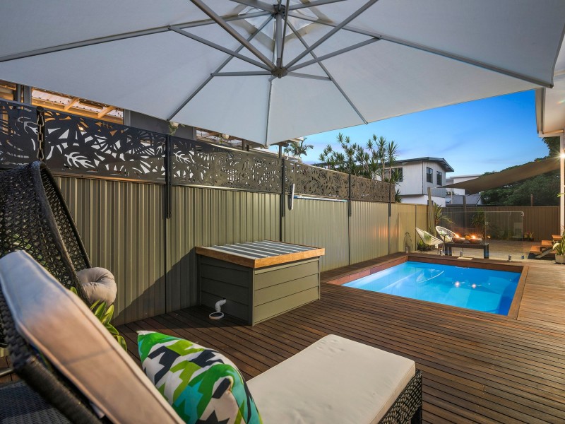 25 Boundary Street, Currumbin Waters QLD 4223
