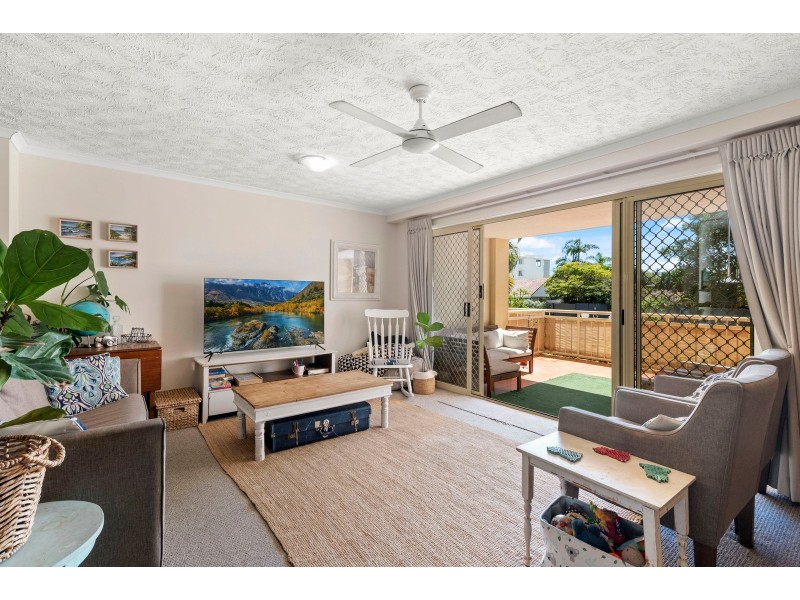 6/1198 Gold Coast Highway, Palm Beach QLD 4221