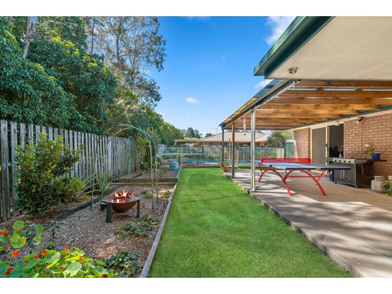 4 Grandis Court, Elanora QLD 4221