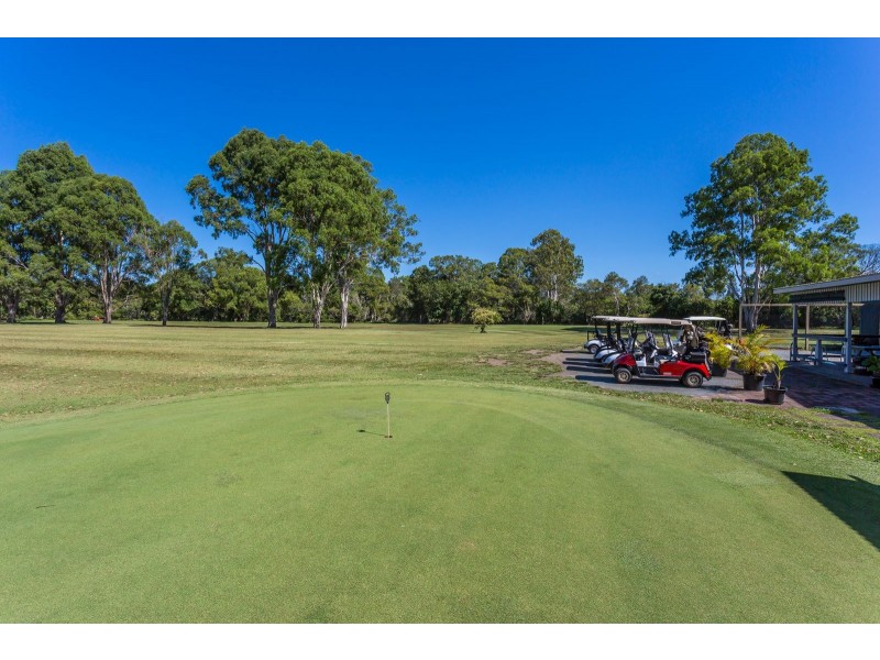 4 Grandis Court, Elanora QLD 4221