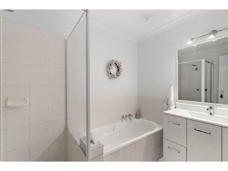 20/70 Ridgevale Drive, Helensvale QLD 4212