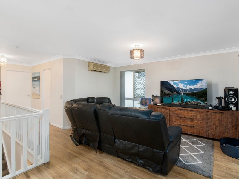 16/15 Simpsons Road, Elanora QLD 4221