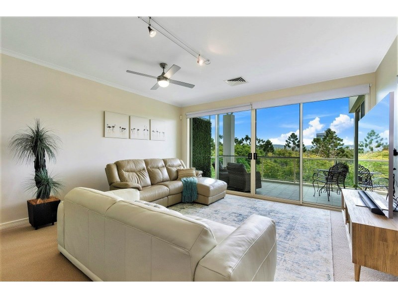 4137/380 Ross Street  ‘Royal Pines Resort’, Benowa QLD 4217