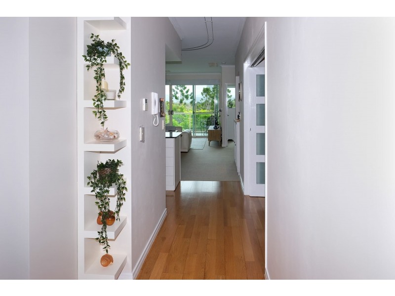 4137/380 Ross Street  ‘Royal Pines Resort’, Benowa QLD 4217