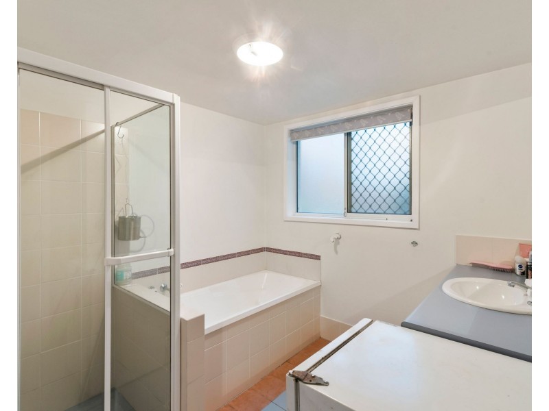 37/15 Simpsons Road, Elanora QLD 4221