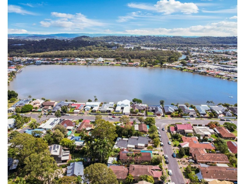 1/5 Daisy Street, Elanora QLD 4221