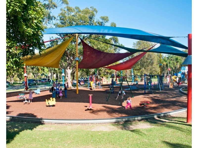 7 Bali Avenue, Palm Beach QLD 4221