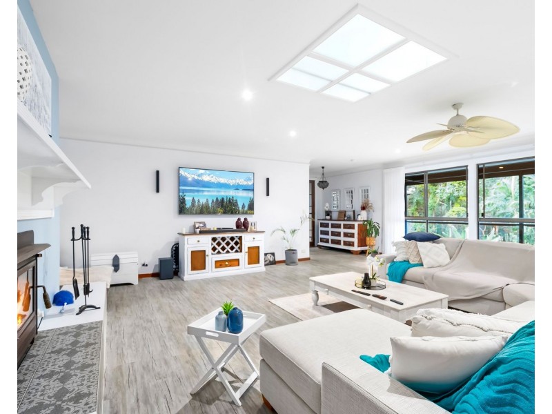 286 Trees Road, Tallebudgera QLD 4228