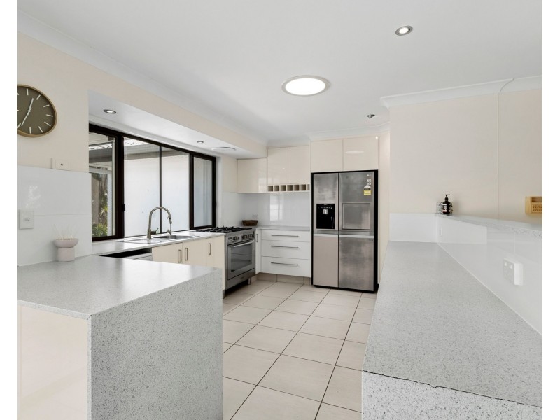 19 Daffodil Street, Tallebudgera QLD 4228