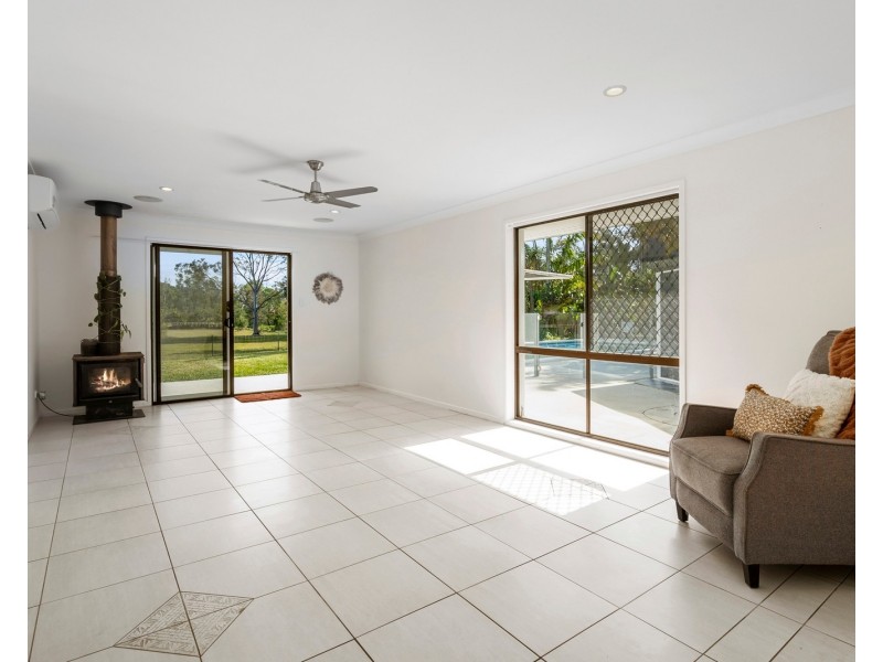 19 Daffodil Street, Tallebudgera QLD 4228