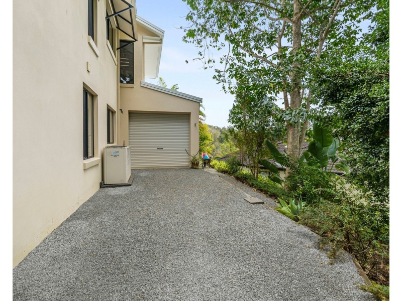 10 Acmena Ct, Elanora QLD 4221