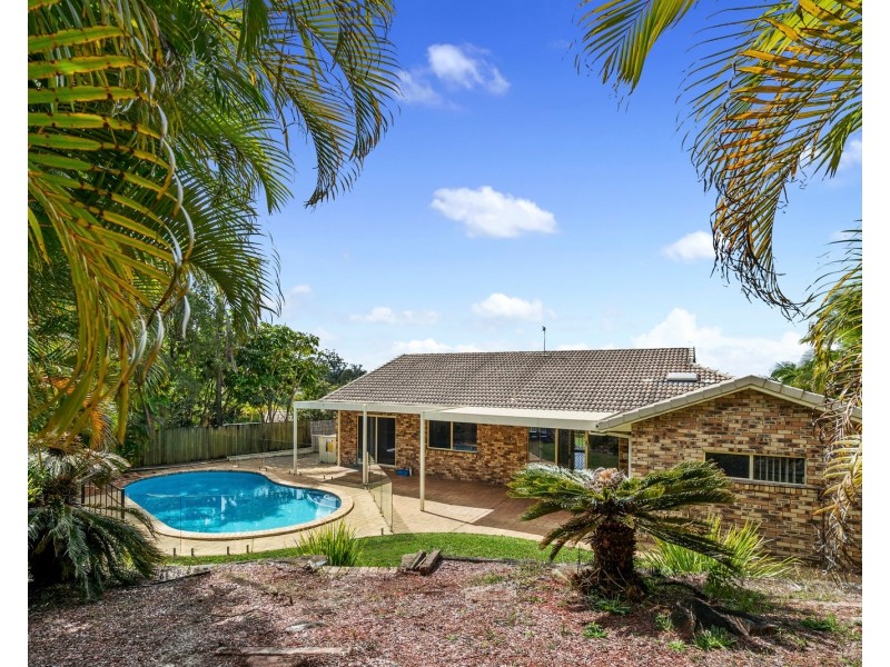 11 Ryfield Road, Carrara QLD 4211