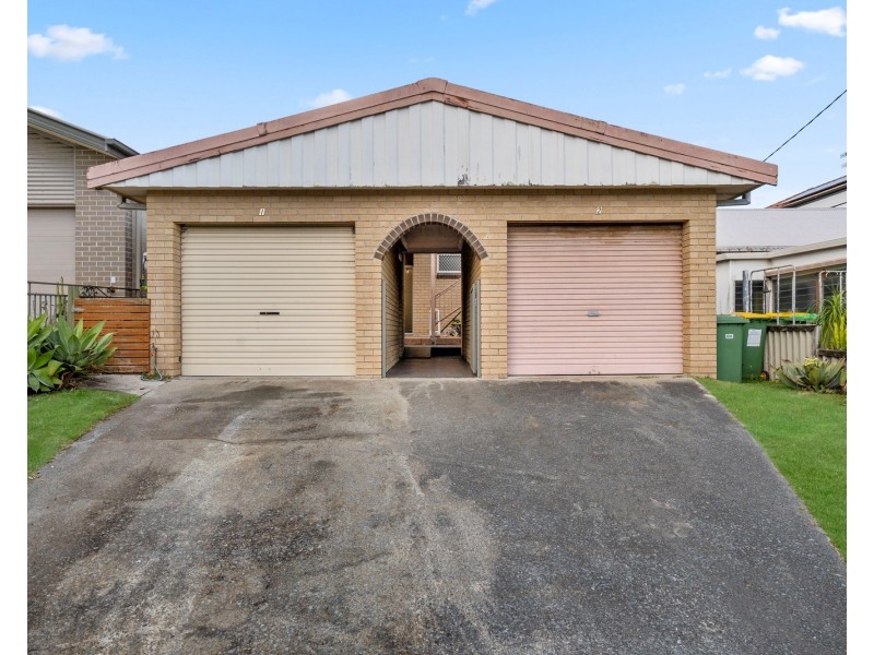 1/12 Twenty Seventh Avenue, Palm Beach QLD 4221