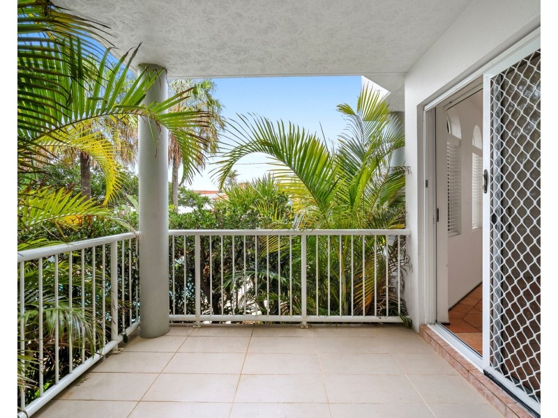 1/12 – 14 Venice Street, Mermaid Beach QLD 4218